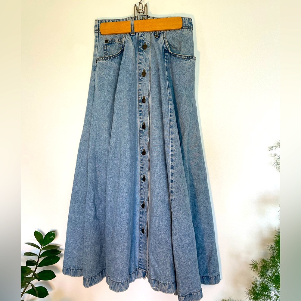 Vintage Guess Blue Denim A-Line Skirt